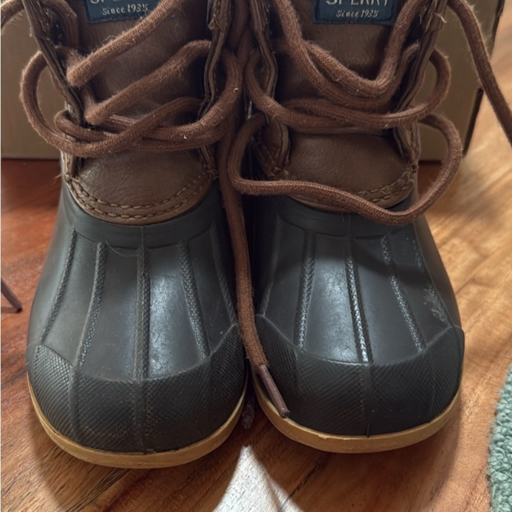 Sperry Kids Brown and Black Rain Boots